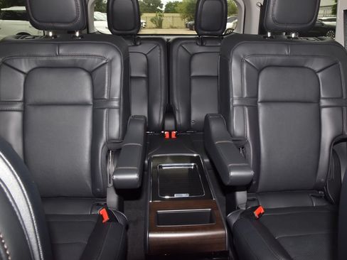 New 2026 Lincoln Aviator Reserve AWD/4WD image 22