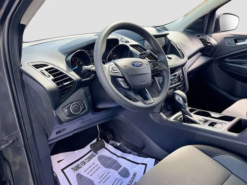 Used 2019 Ford Escape SE FWD image 9