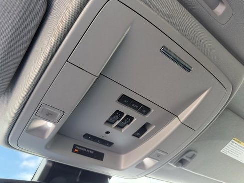 Used 2018 GMC Sierra 1500 Denali w/ Denali Ultimate Package image 24