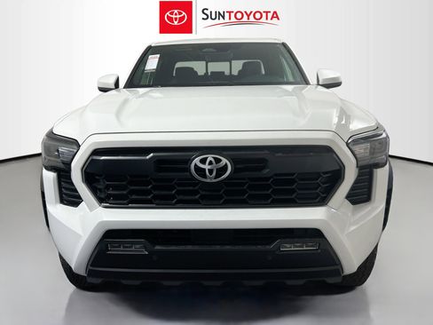 New 2025 Toyota Tacoma TRD Off-Road image 9