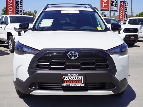 Certified 2026 Toyota Corolla Cross LE w/ Moonroof Package FWD image 3