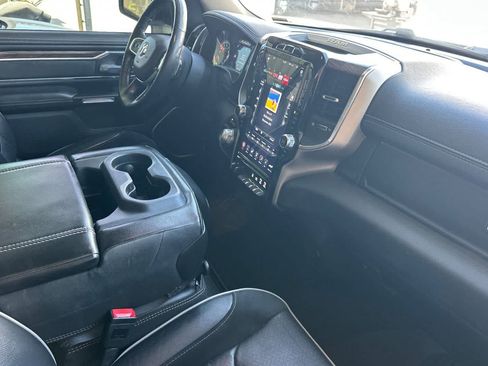 Used 2020 RAM 1500 Laramie RWD image 17