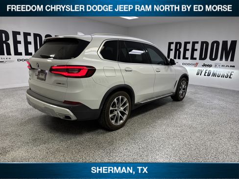 Used 2023 BMW X5 sDrive40i w/ Premium Package RWD image 4