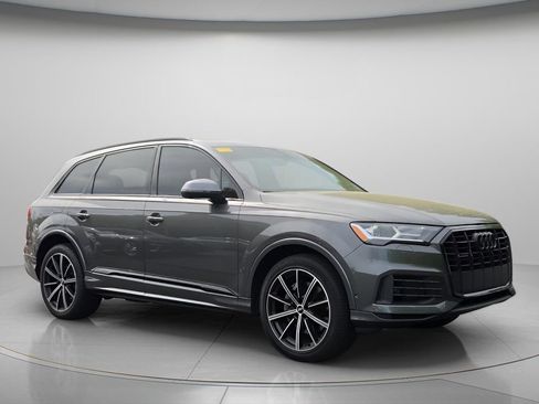 Used 2021 Audi Q7 3.0T Premium Plus AWD/4WD image 8