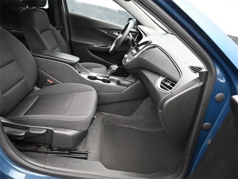 Used 2024 Chevrolet Malibu LT image 8