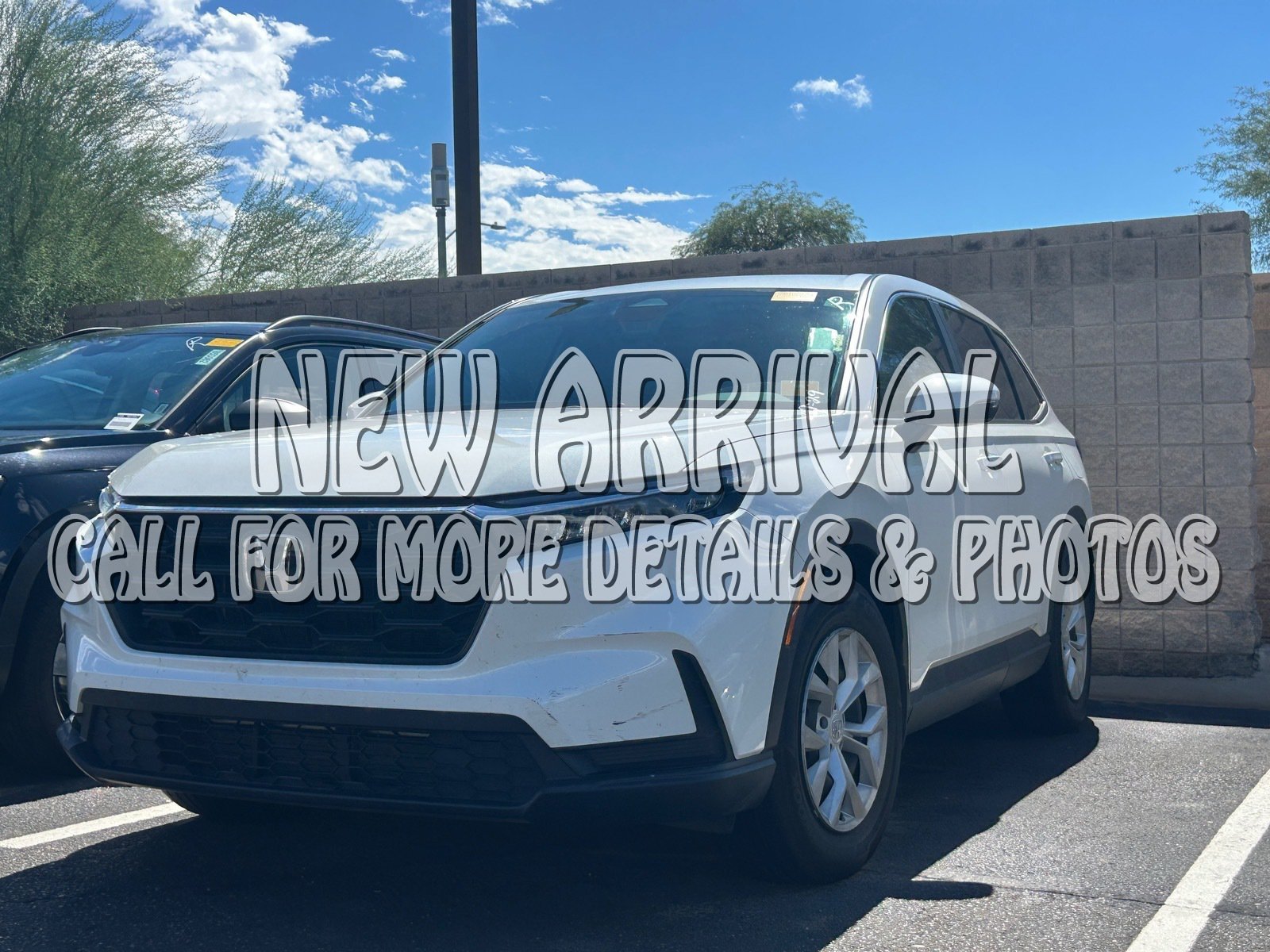 Used 2024 Honda CR-V LX image 1