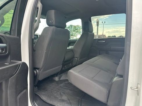Used 2022 Chevrolet Silverado 2500 Custom w/ Custom Value Package AWD/4WD image 24