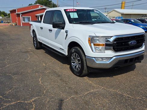 Used 2021 Ford F150 XLT w/ Equipment Group 301A Mid AWD/4WD image 4