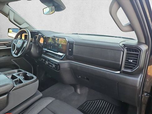 Certified 2025 Chevrolet Silverado 1500 LT AWD/4WD image 22