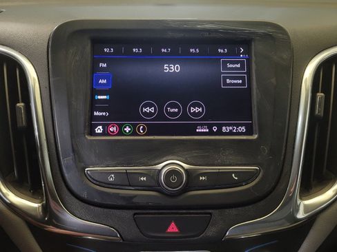 Used 2020 Chevrolet Equinox LT w/ LPO, Chrome Package FWD image 25