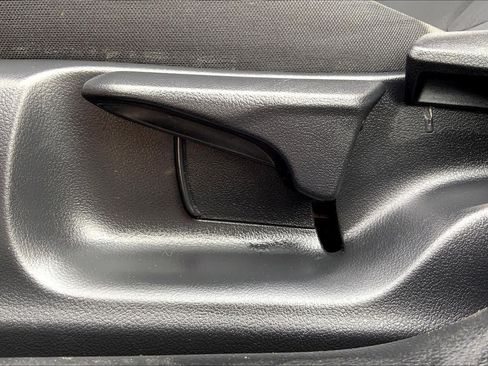 Used 2022 Toyota Corolla LE FWD image 34
