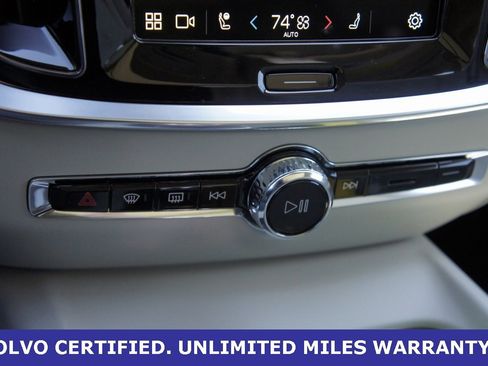 New 2025 Volvo V60 B5 Cross Country Ultra w/ Protection Package Premier image 15