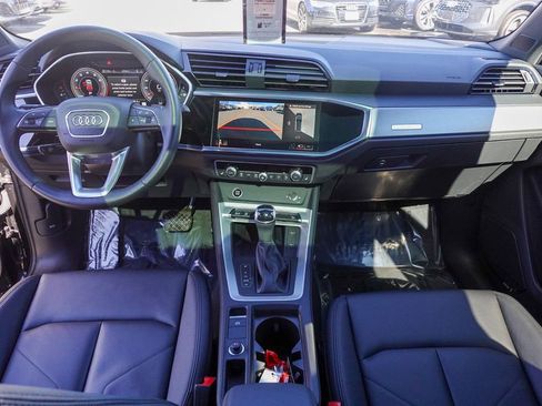 Used 2025 Audi Q3 2.0T Premium Plus w/ Premium Plus Package image 27