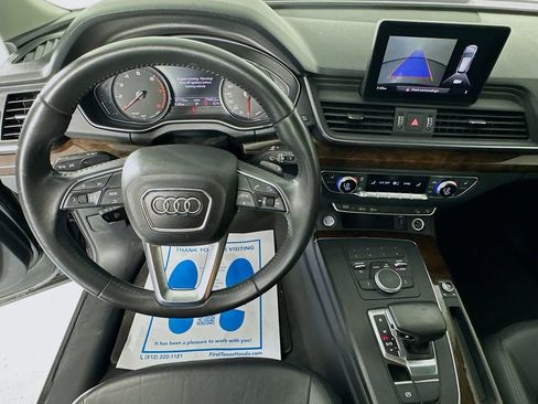 Used 2019 Audi Q5 2.0T Premium image 11