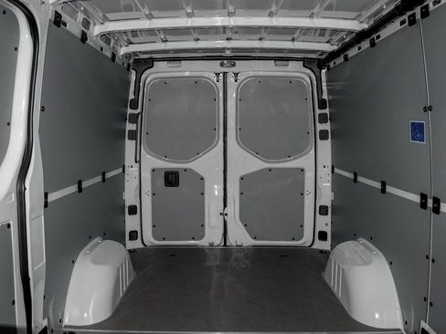 New 2026 Mercedes-Benz Sprinter 2500 image 19