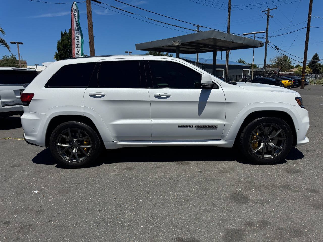 Used 2020 Jeep Grand Cherokee Trackhawk AWD/4WD image 8