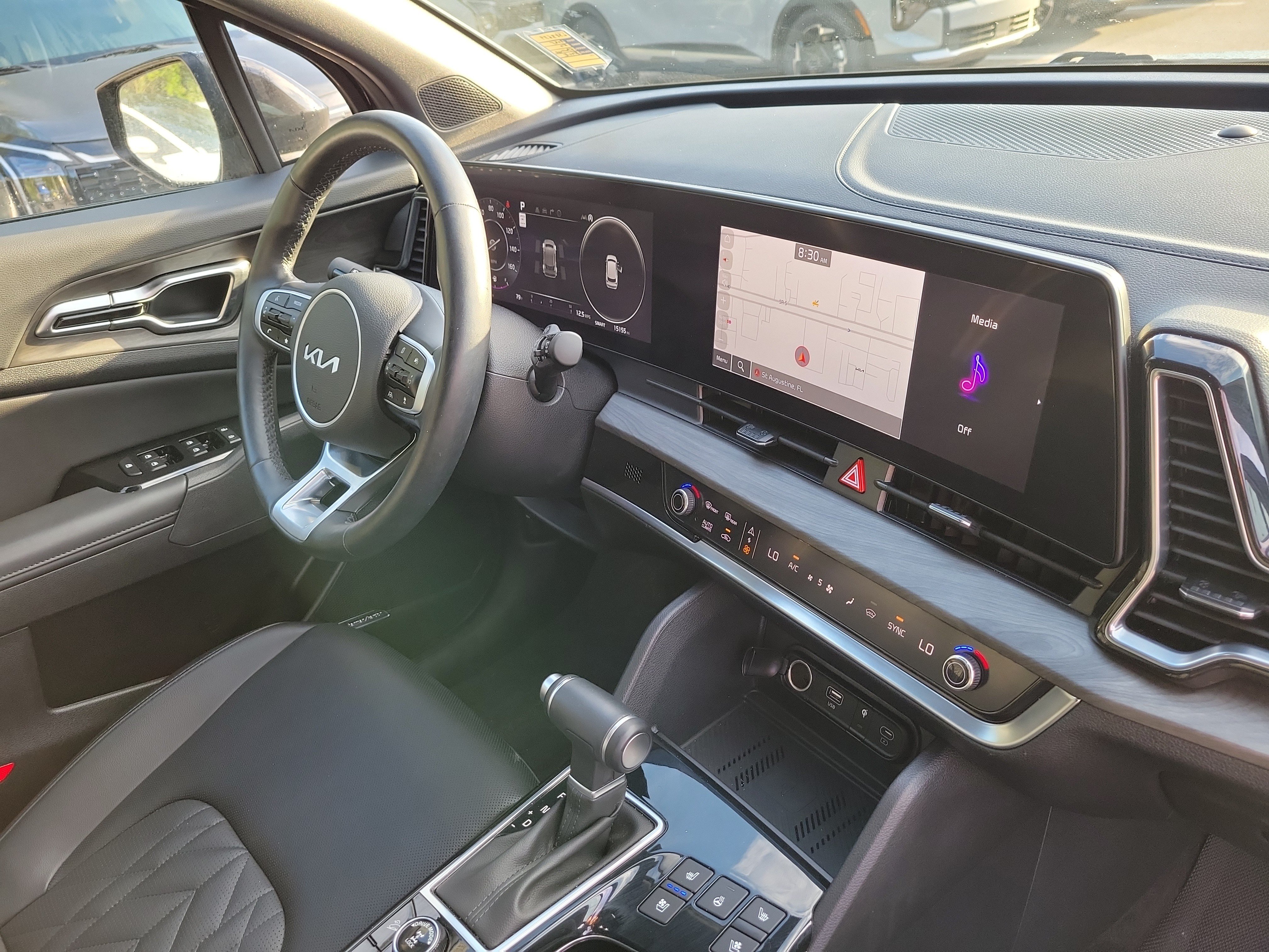 Certified 2025 Kia Sportage X-Pro Prestige AWD/4WD image 6