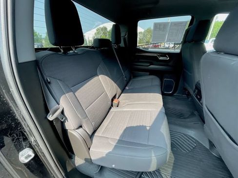 Used 2022 Chevrolet Silverado 1500 RST AWD/4WD image 26
