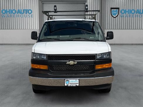 Used 2021 Chevrolet Express 2500 w/ Driver Convenience Package RWD image 2