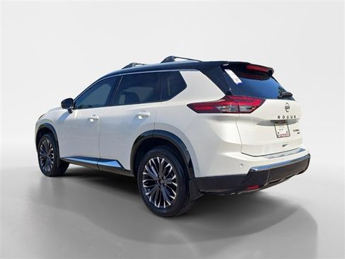New 2026 Nissan Rogue Platinum AWD/4WD image 3