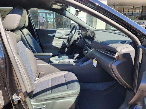 New 2026 Buick Envista Preferred w/ Convenience I Package FWD image 36