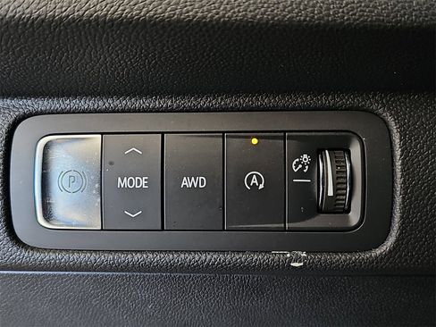 Certified 2024 Chevrolet Traverse RS w/ LPO, Floor Liner Package image 27