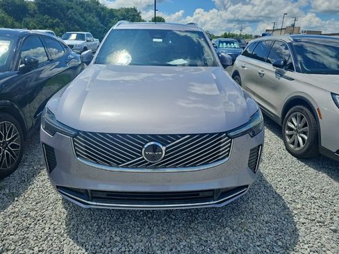 Used 2026 Volvo XC90 B6 Plus AWD/4WD image 2