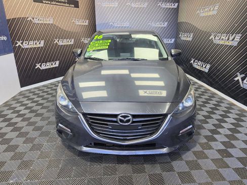 Used 2016 MAZDA MAZDA3 i Sport FWD image 2
