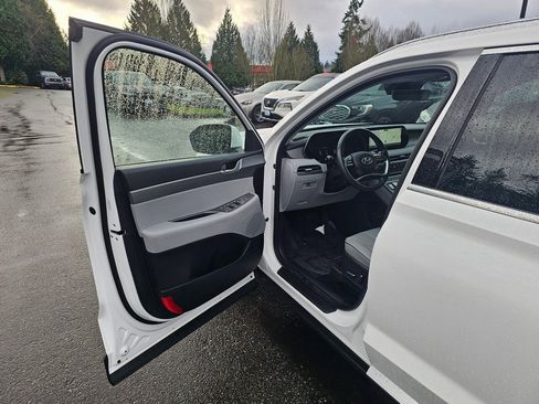 Used 2023 Hyundai Palisade SEL image 18