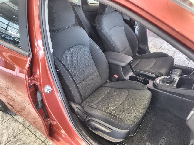 Used 2023 Kia Forte LXS w/ LXS Technology Package FWD image 24