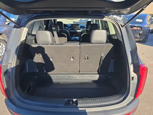 Used 2021 Kia Telluride S image 14