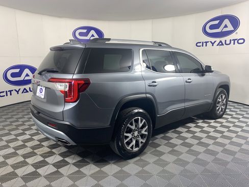 Used 2020 GMC Acadia SLT w/ Premium Package image 3