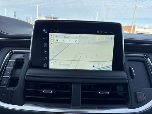 Certified 2024 Chevrolet Tahoe High Country w/ Advanced Technology Package image 18