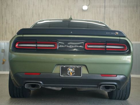 Used 2021 Dodge Challenger R/T Scat Pack RWD image 9