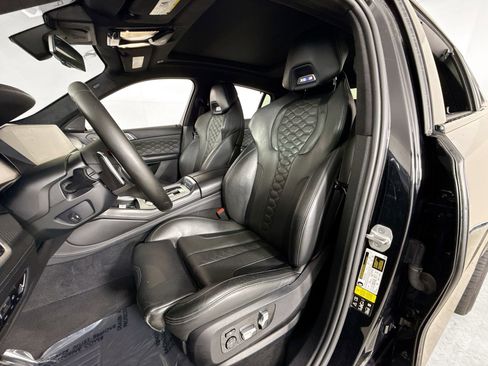 Used 2021 BMW X6 M AWD/4WD image 9