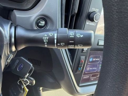 Used 2024 Subaru Crosstrek 2.0i image 23