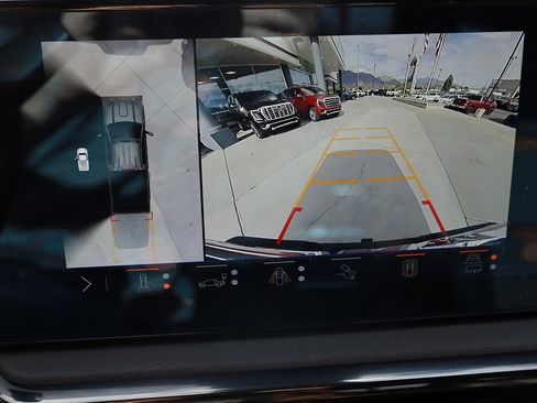 Used 2024 GMC Sierra 3500 AT4 w/ AT4 Premium Plus Package image 16