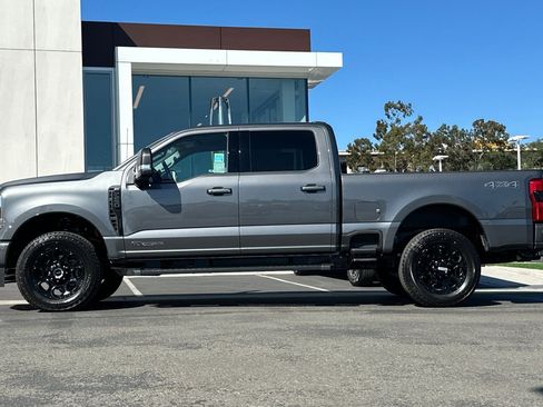 New 2026 Ford F250 XLT w/ XLT Premium Package AWD/4WD image 6