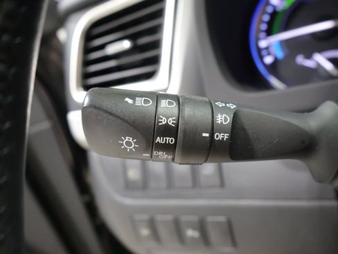 Used 2017 Toyota Highlander Limited w/ Protection Package #3 AWD/4WD image 34