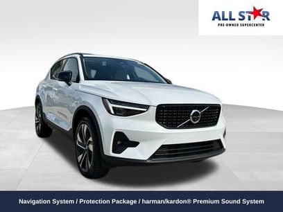 New 2025 Volvo XC40 B5 Ultra w/ Protection Package