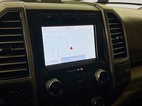 Used 2020 Ford F150 Limited w/ Trailer Tow Package image 15