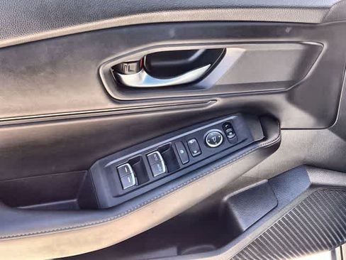 Used 2024 Honda Accord Sport image 30