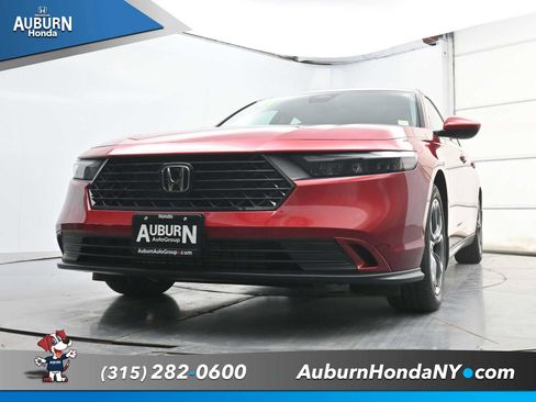 Used 2023 Honda Accord EX image 17