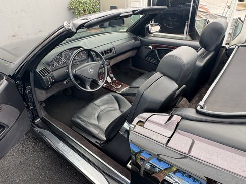 Used 2001 Mercedes-Benz SL 500 image 15