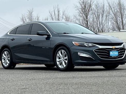 Used 2019 Chevrolet Malibu LT image 9