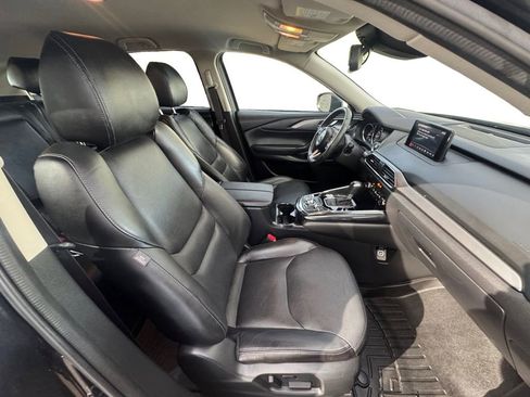 Used 2018 MAZDA CX-9 Touring image 15