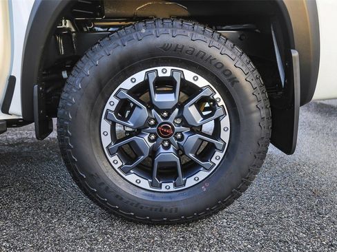 New 2026 Nissan Frontier PRO-4X image 10