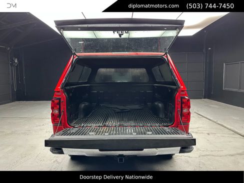 Used 2017 Chevrolet Silverado 1500 LT w/ All Star Edition image 39