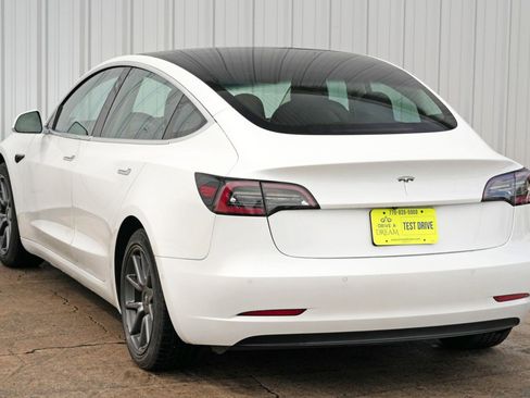 Used 2020 Tesla Model 3 Standard Range Plus image 49