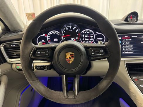Certified 2023 Porsche Panamera 4 Platinum Edition AWD/4WD image 49